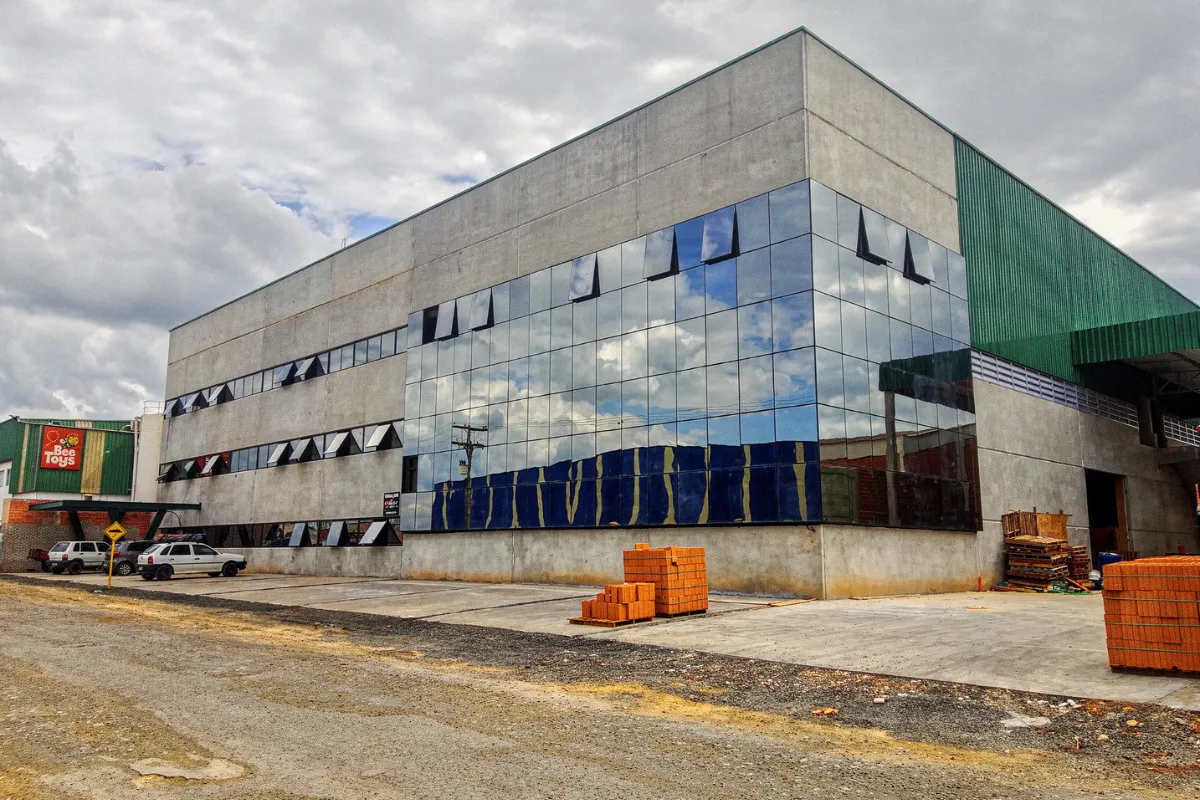 pele de vidro glazing comercio fachada glazing