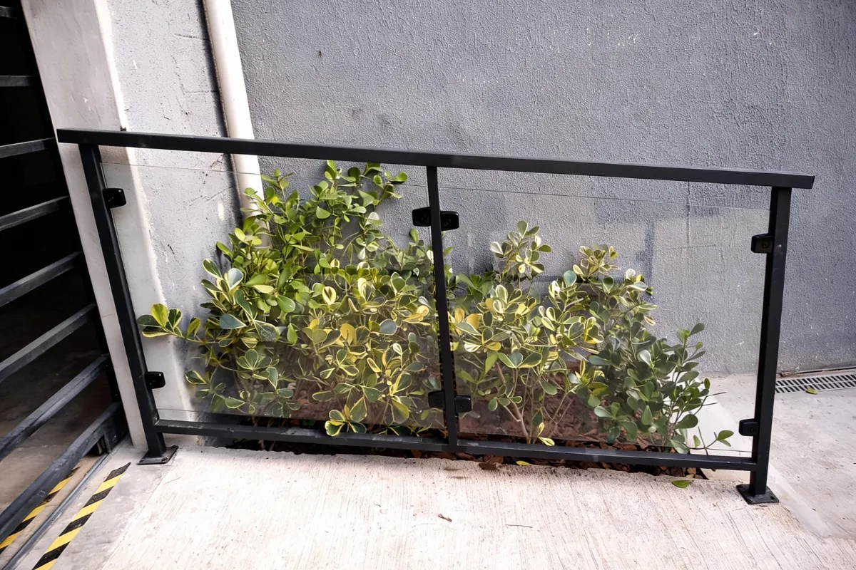 sacadas divisórias sacadas de vidro varanda varanda em vidro envidraçamento de ambiente