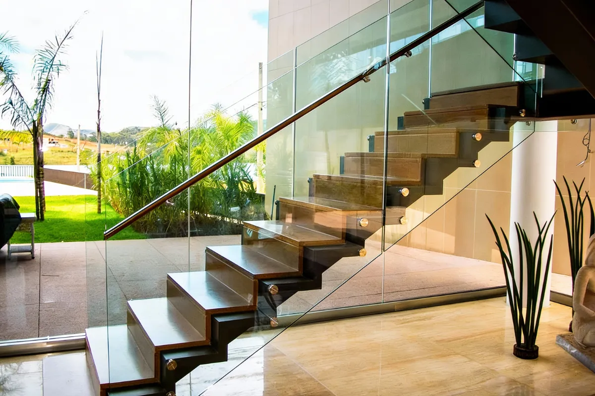 sacadas divisórias sacadas de vidro varanda varanda em vidro envidraçamento de ambiente