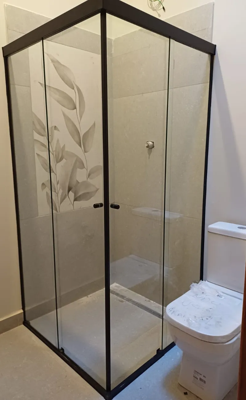 box de vidro de canto