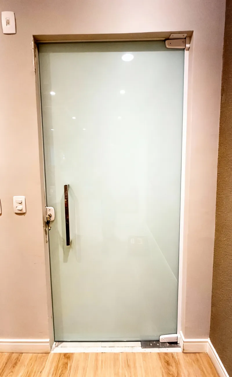 Porta de giro temperado