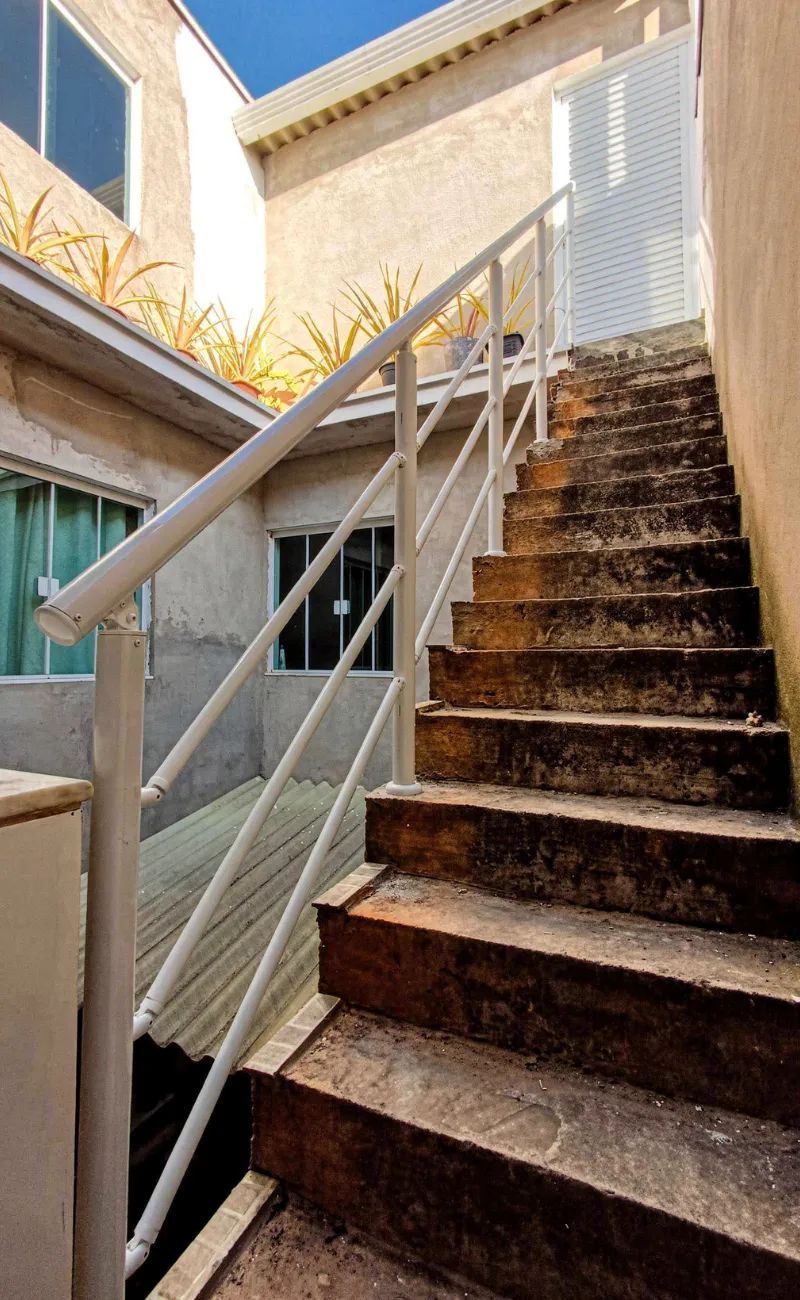 guarda-corpo travessa