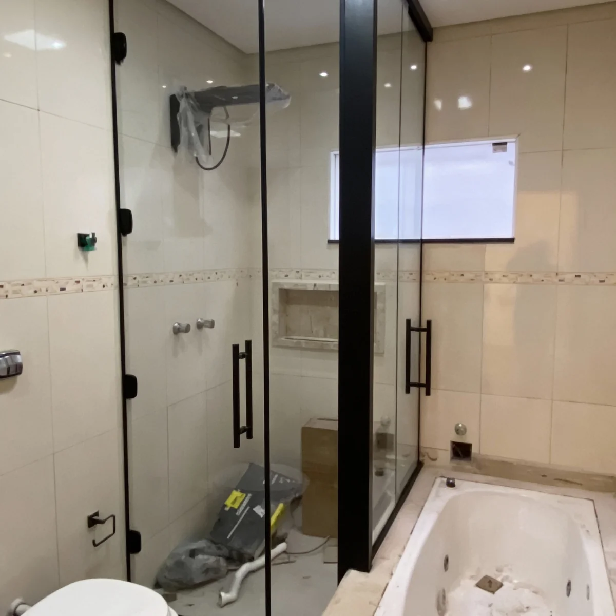Box em Sorocaba: como escolher o modelo ideal para seu banheiro